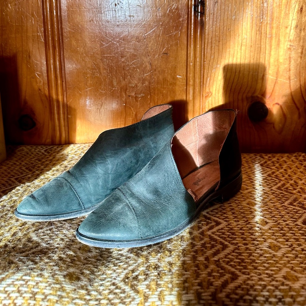 Free People Royale Flat